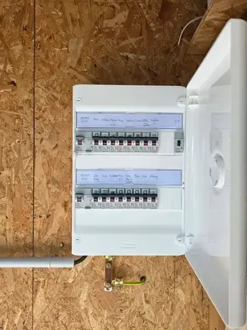 électricien Saint-Brieuc-1