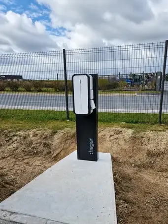 installateur de borne de recharge électrique voiture à Plouha - image 3