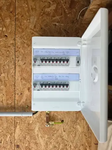 installateur de borne de recharge électrique voiture Saint-Brieuc-1