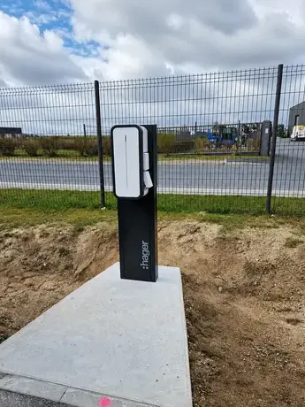 installateur de borne de recharge électrique voiture à Saint-Brieuc - image 2