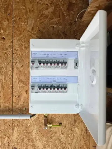 rénovation électrique à Plouha - image 2